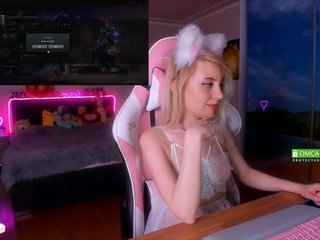 Fényképek __Cristal__ Hi. I'm Alice)Support in the top 100, please)Lovense in mу - work frоm 2tk! 20 tk - random, the most pleasant 2222 - 200 ces fireworks, cute cmile 22, show ass - 51, Ahegao 35, squirt 800.
