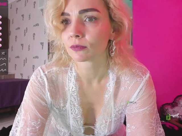 Fényképek -Sweet-Lady- Hi, I'm Vlada. Bring me to orgasm. Lovense from 2 tokens. Favorite vibration 70 tokens. Random 50 tokens. Try your luck.