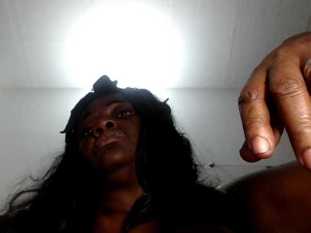 Fényképek BigBustyBlack show tits 25 doggy naked 100 show pussy 135 dance naked 150 suck dild0 80 soit tits 60 fuck and squirt 400 tokes