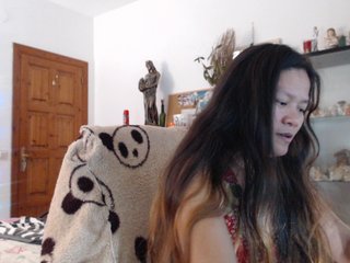 Fényképek fantasi37 Hello friends,i am totally open here i hope you can tip me too so it will make me more wet and excited to play for all of you..love angel