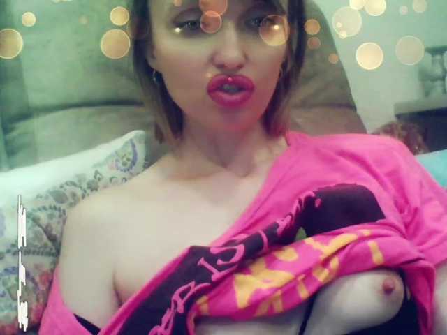 Fényképek lilisexy14 Hello! I'm Lilya! Delicious and juicy blowjob with saliva and deepthroat with dildo 222, 0 already earned, I need 222 more tokens to complete countdown!