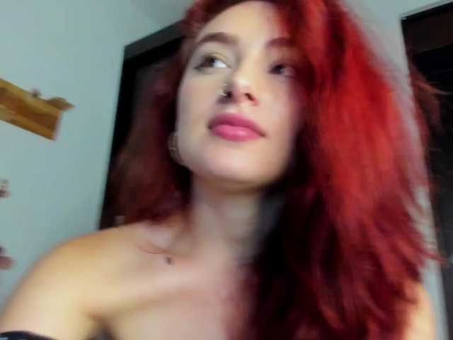 Fényképek violetwatson- Today I am very playful, do you want to come and try me! Goal: 1500 tokens