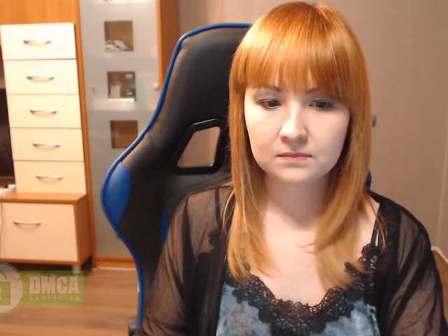 Fényképek YOUR-FOX Hi, I'm Lisa. Lets play roulette or dice with me, you will like it! Lovense control 300 sec - 111 tk